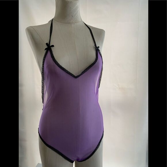 Fredericks of Hollywood size 10 sheer Teddy - Picture 1 of 7